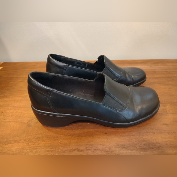 Clarks Bendables - Picture 5 of 10